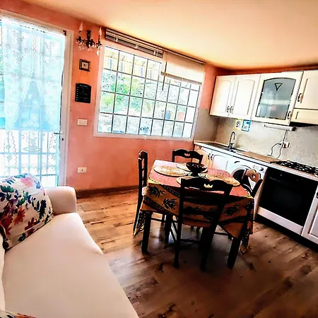La Paloma Apartman *