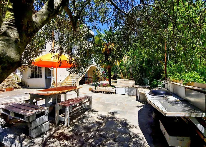 La Paloma Apartman Lucinasco